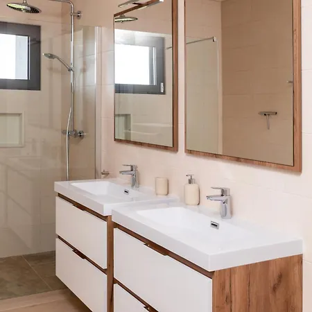 Villa Casa Barbonica Piscina Privada *